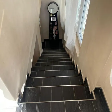 Mummy House *